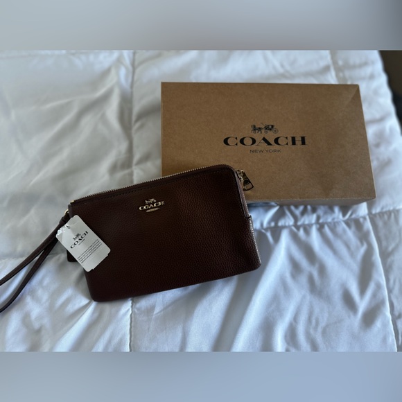 New Coach double corner zip wristlet/ wallet in Saddle brown - Picture 2 of 7